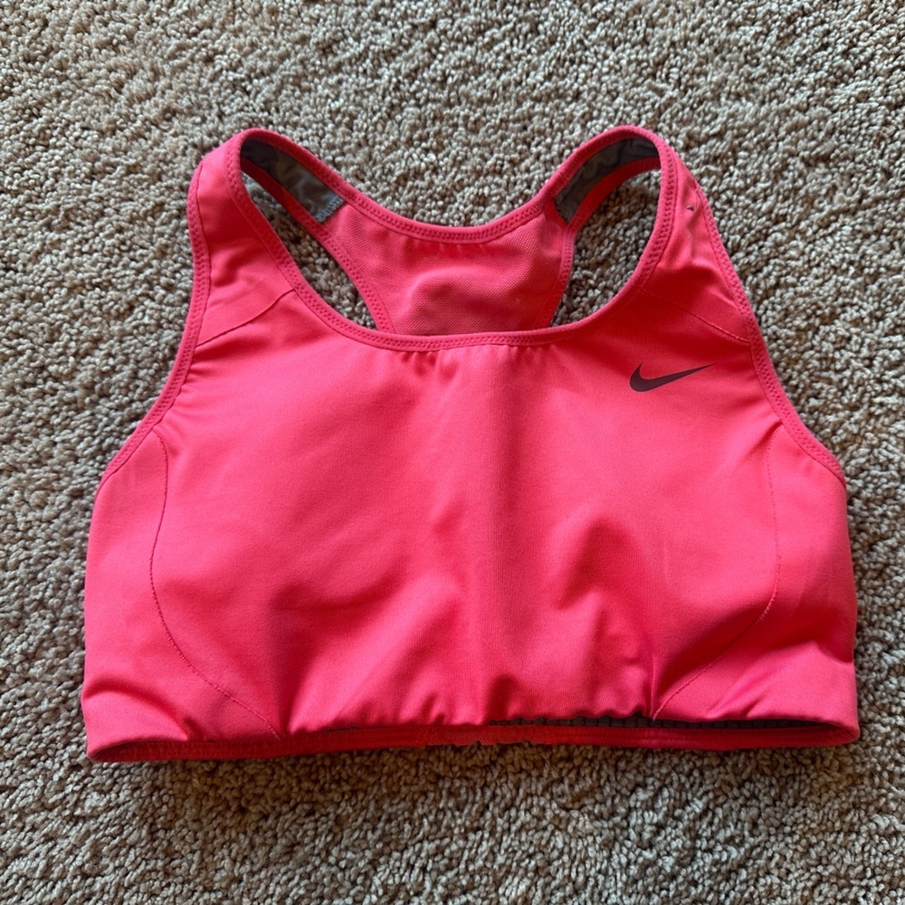 Nike dri-fit Pink Sports Bra| size small